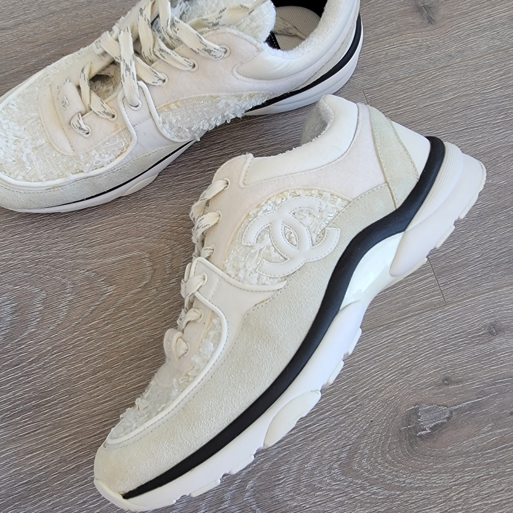 Chanel white tweed sneakers 41